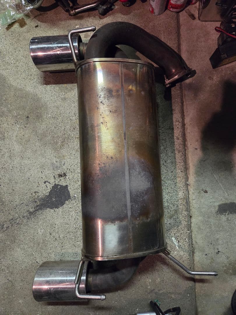 z33 ニスモ　チタンマフラー