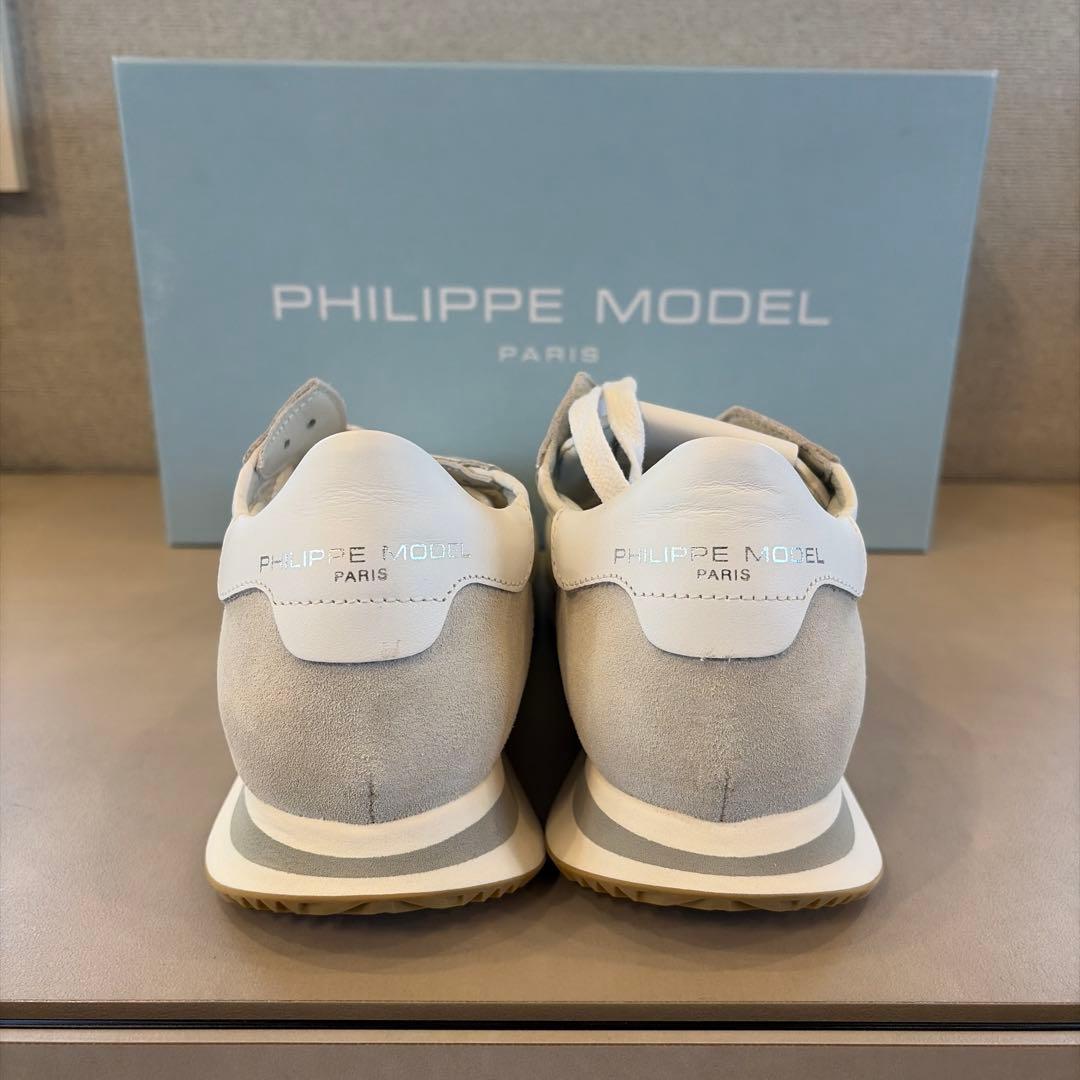 未使用品　PHILIPPE MODEL スニーカー 37