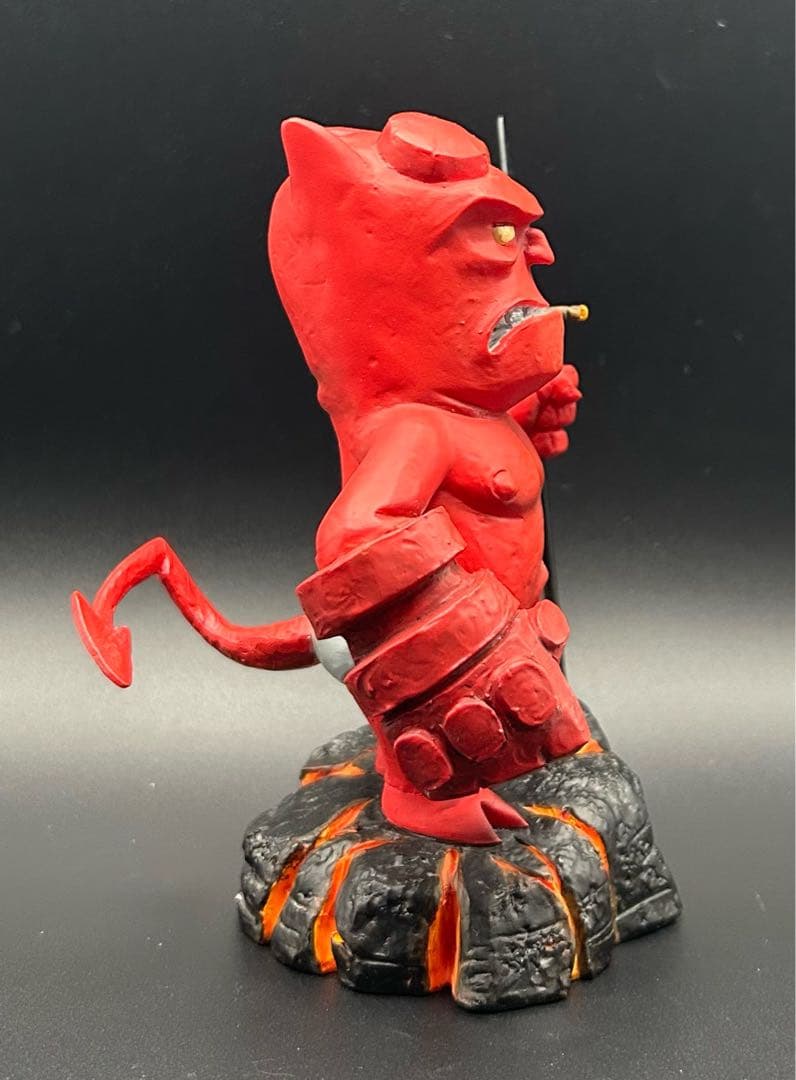 ヘルボーイジュニア HELLBOY 限定 500体 スタチュー フィギュア