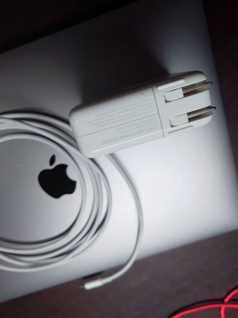 美品 MacBook Pro 2020 Core i7 32G SSD 512G