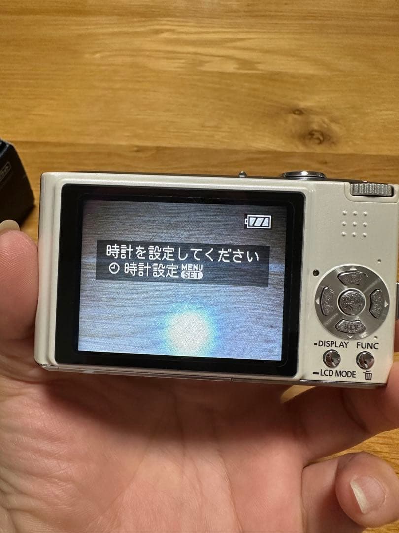 Panasonic DMC-FX33-W コンパクトデジタルカメラ【壊れています