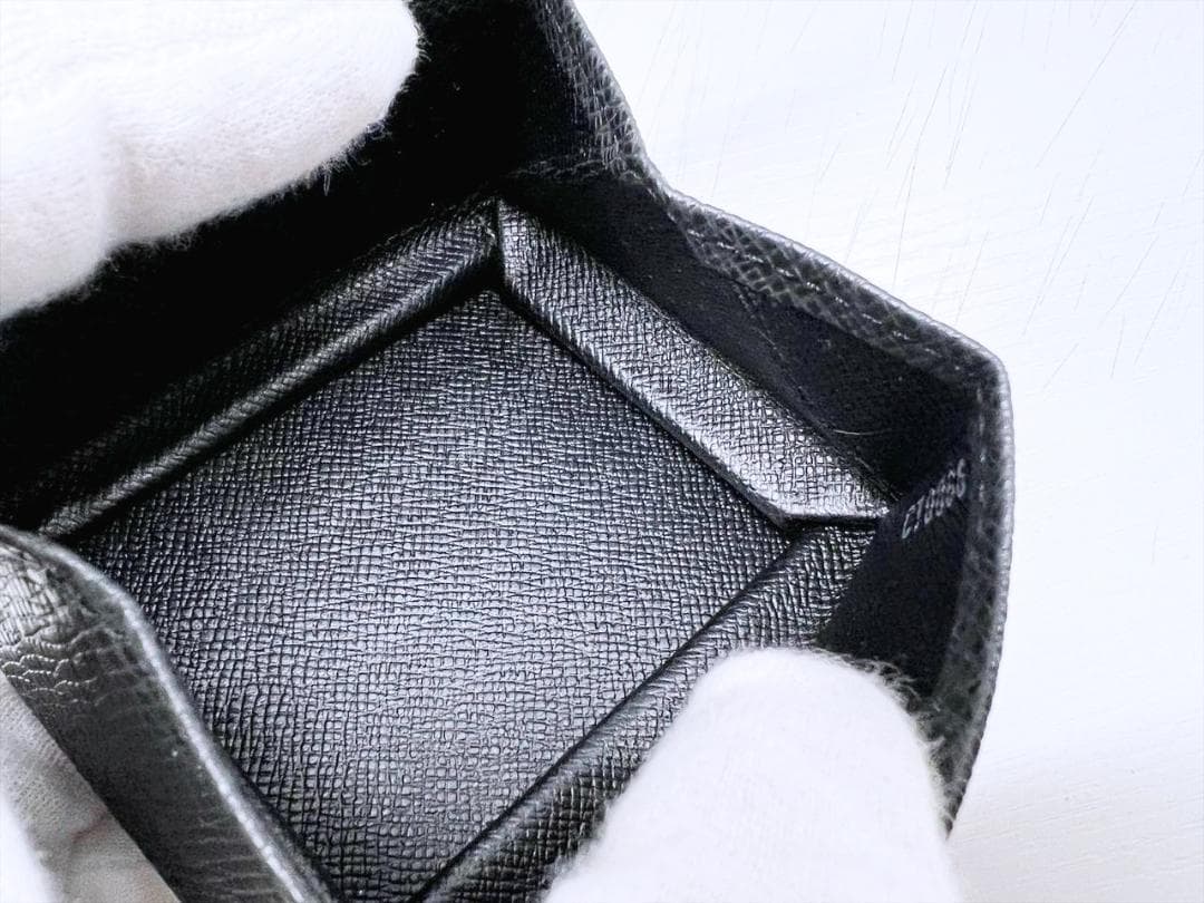 美品　ルイヴィトン　タイガ　ボワット　スクエア　ケース　M30384