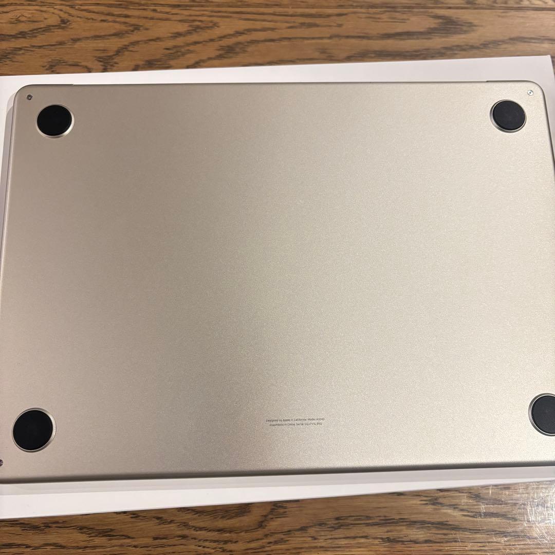 MacBook Air 13インチ M4 16GB 256GB 新品同様