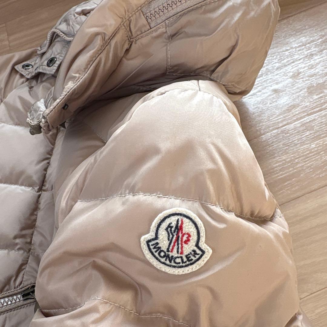 MONCLER ベージュ ダウンジャケット フード付き サイズ0