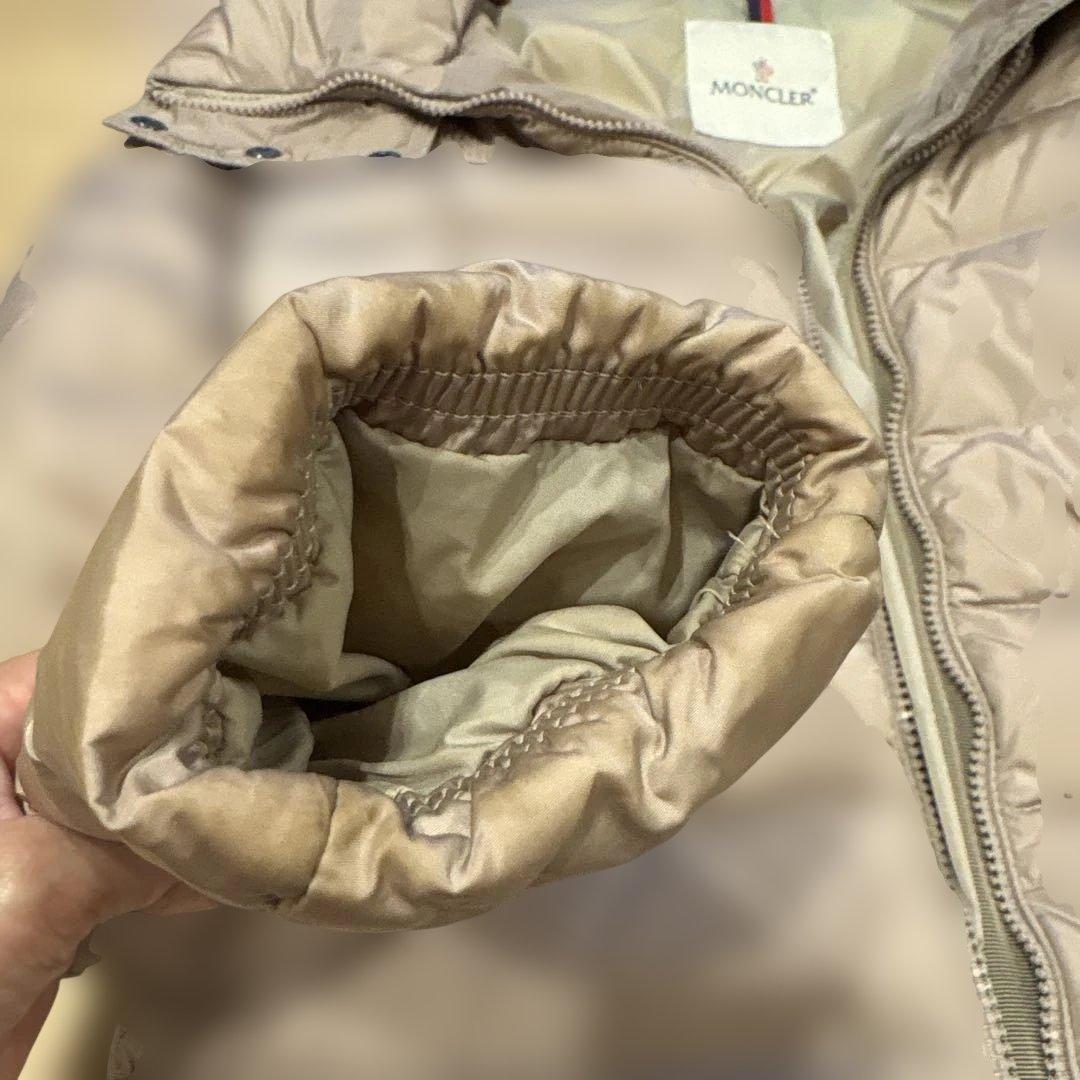 MONCLER ベージュ ダウンジャケット フード付き サイズ0