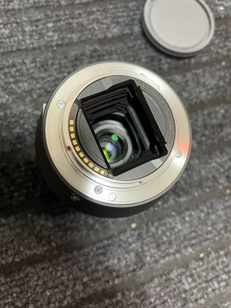 SONY FE 28-70mm F3.5-5.6 OSS ズームレンズ