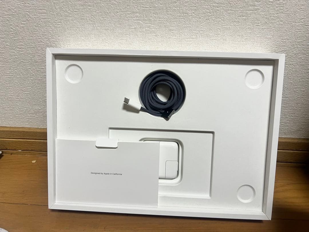 MacBookAir13.6インチM2 256GB SSD2022 液晶損傷