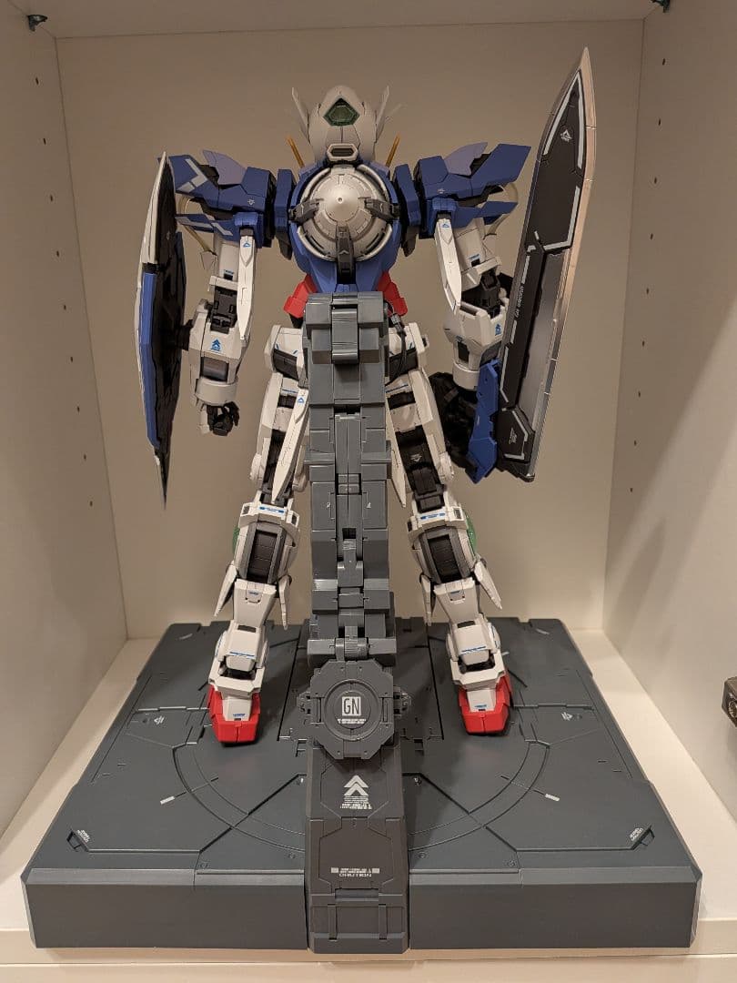 PG ガンダムエクシア　LEDユニット付き ジャンク品