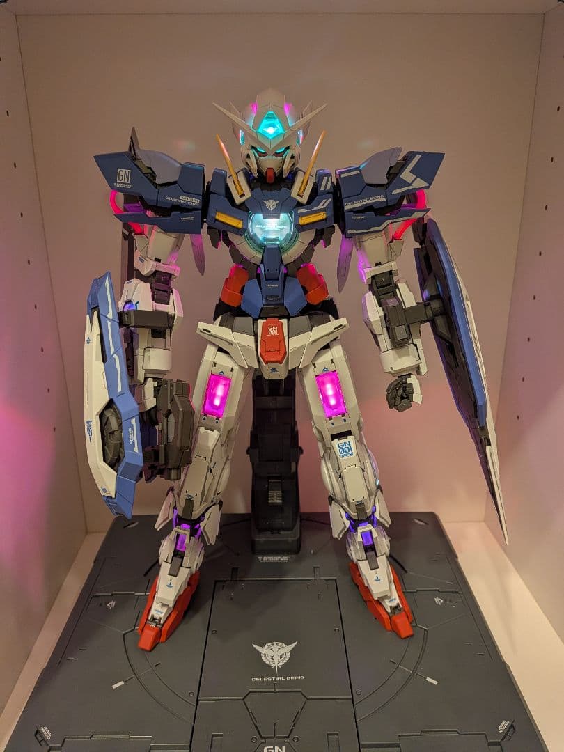 PG ガンダムエクシア　LEDユニット付き ジャンク品