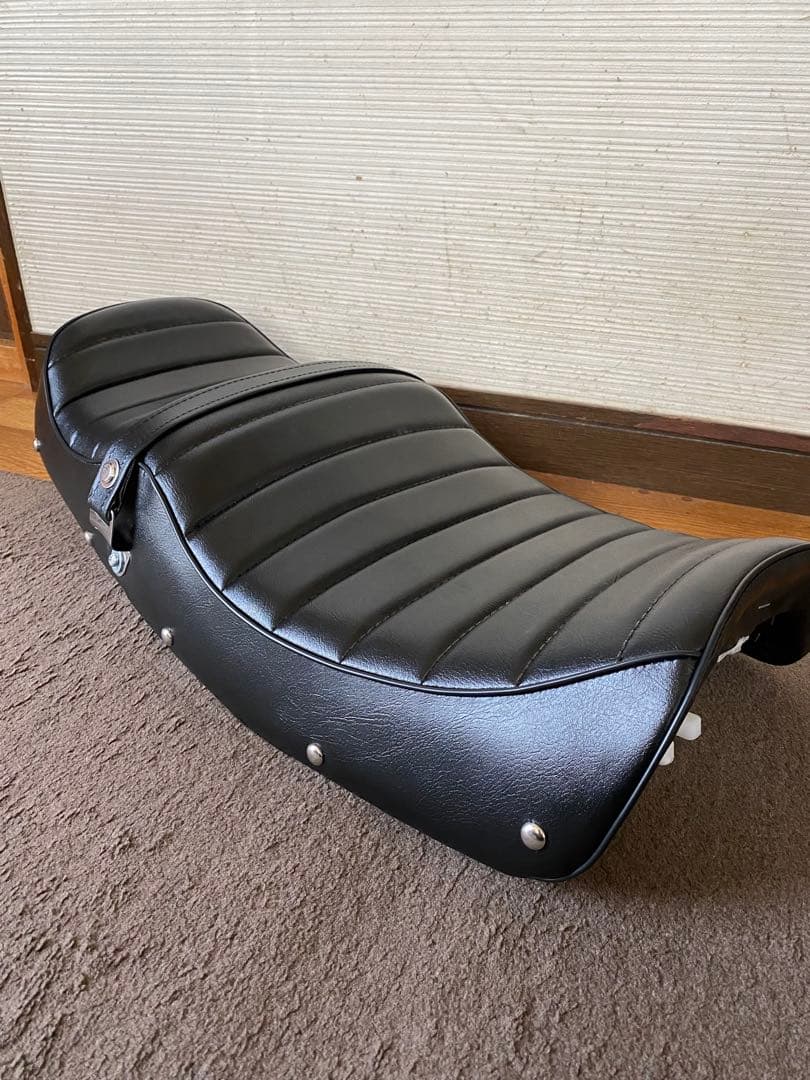 cb400sf タックロールシート nc39 nc42 高級革　高密度ウレタン