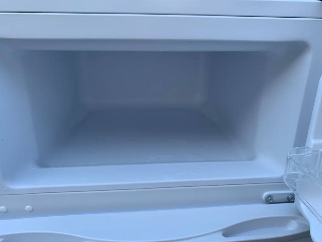 ✅エスキュービズム2ドア冷蔵庫✅ ✅WR-2090✅