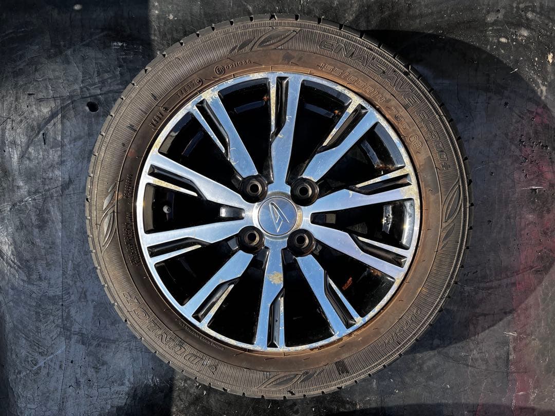 14インチ ダイハツ純正タイヤ・ホイールセット