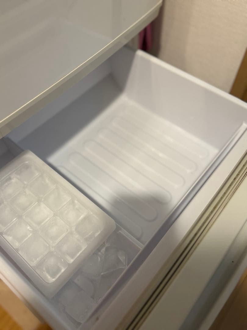 2月末発送　【SHARP】冷凍冷蔵庫 SJ-D14B ホワイト