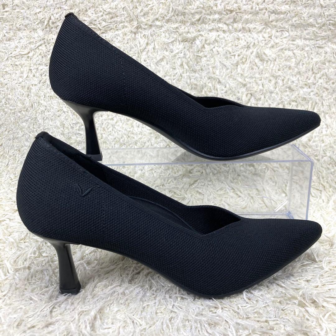 『未使用級』VIVAIA パンプス Vカット ポインテッドトゥ ヒール ブラック