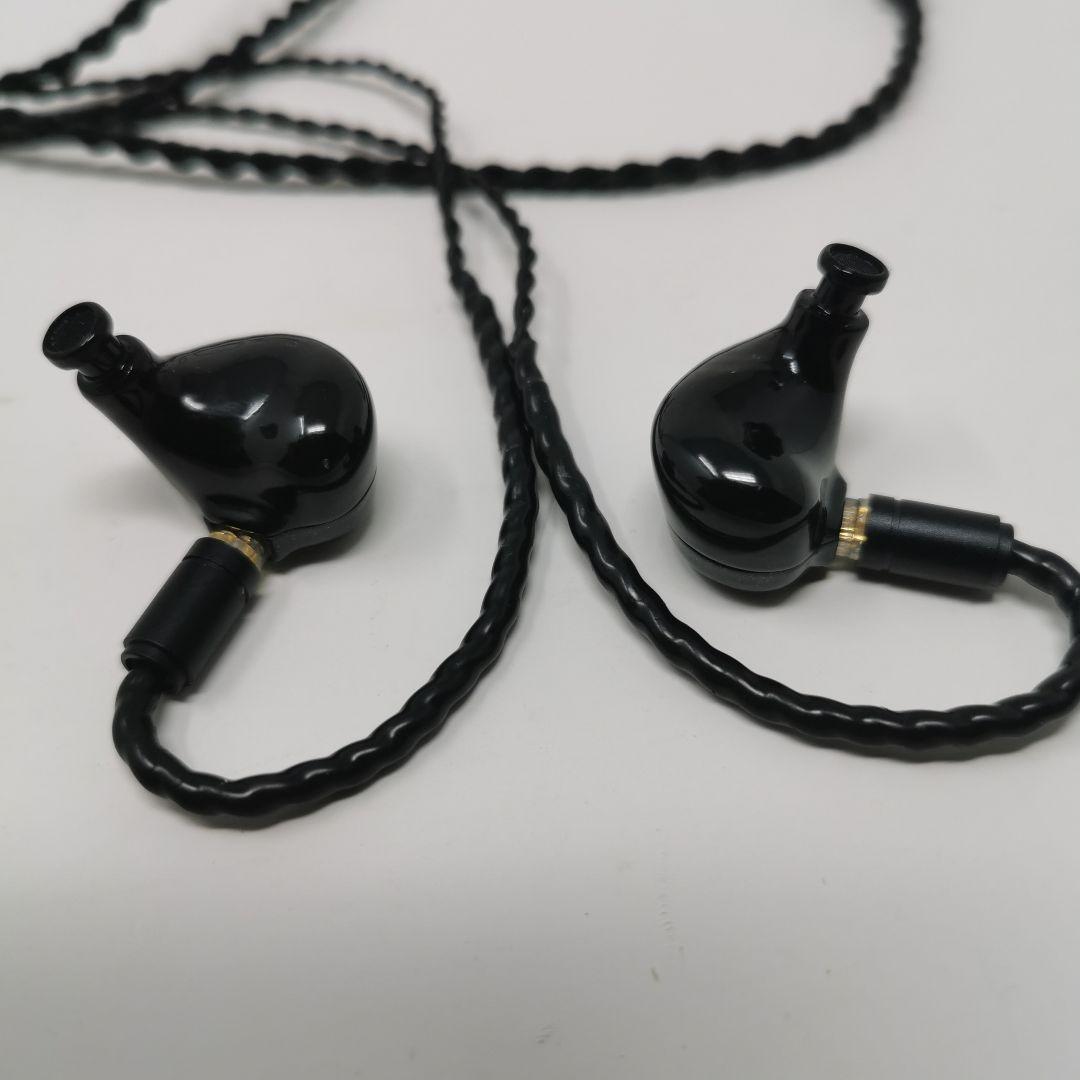 Fender TRACK イヤモニ 黒 試聴のみ美品 リケーブル対応 高音質
