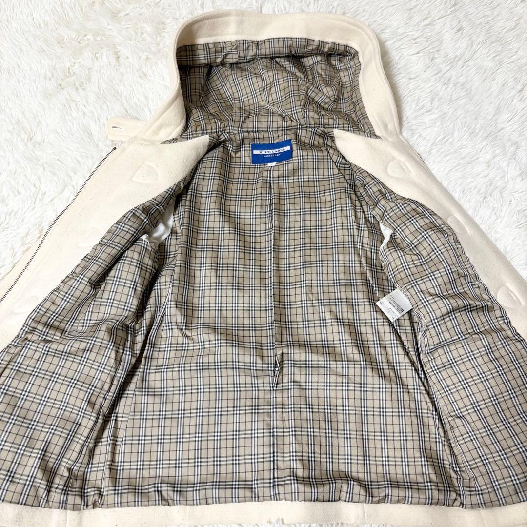 希少 バーバリーブルーレーベル ダッフルコート ノバチェック フード ホワイト