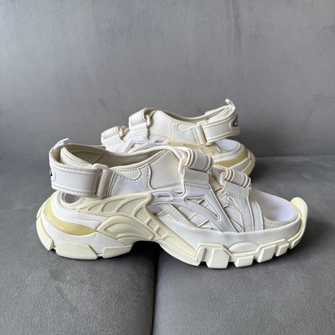 バレンシアガ トラック サンダル 617543 オフホワイト系 35 23cm
