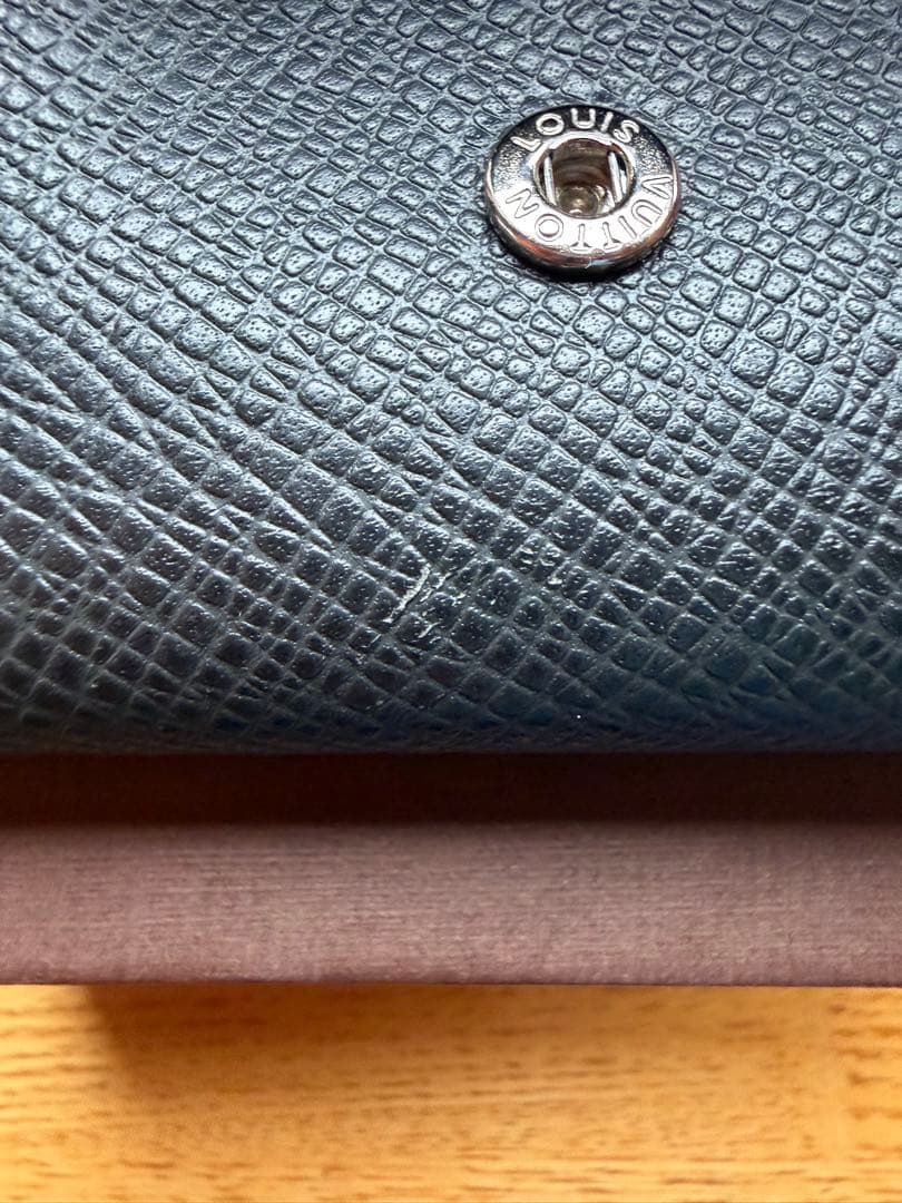 LOUIS VUITTON タイガ　ケース ブラック