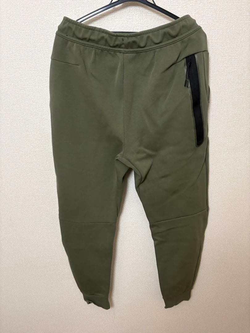 『キング』ナイキ テックフリース セットアップ US規格 カーキ M/S