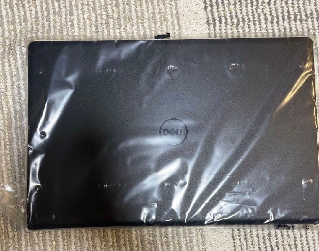 【新品未開封】ノートパソコン　Dell Inspiron 3520 i5