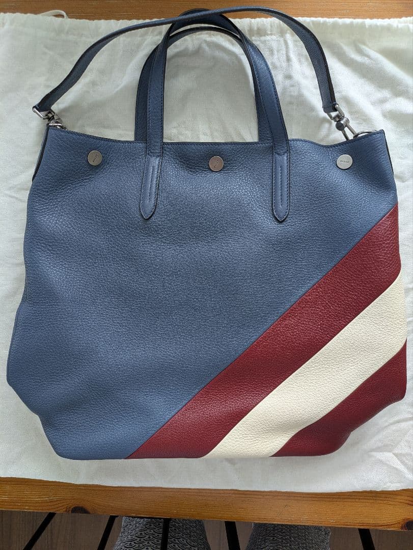 【新品】【大幅値下げ】BALLY レザー トートバッグ 青 バーガンディ