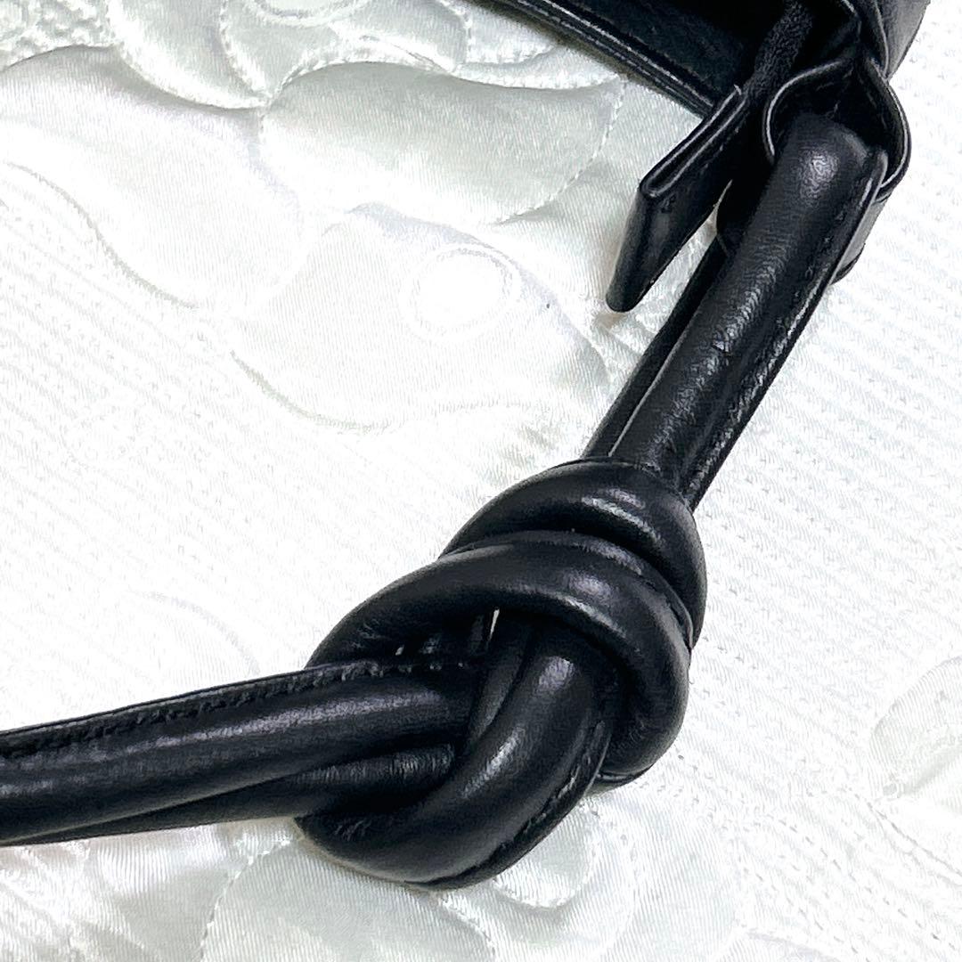 極美品❤︎イアパピヨネ レザー 結び目ハンドル ワンショルダーバッグ ブラック 革