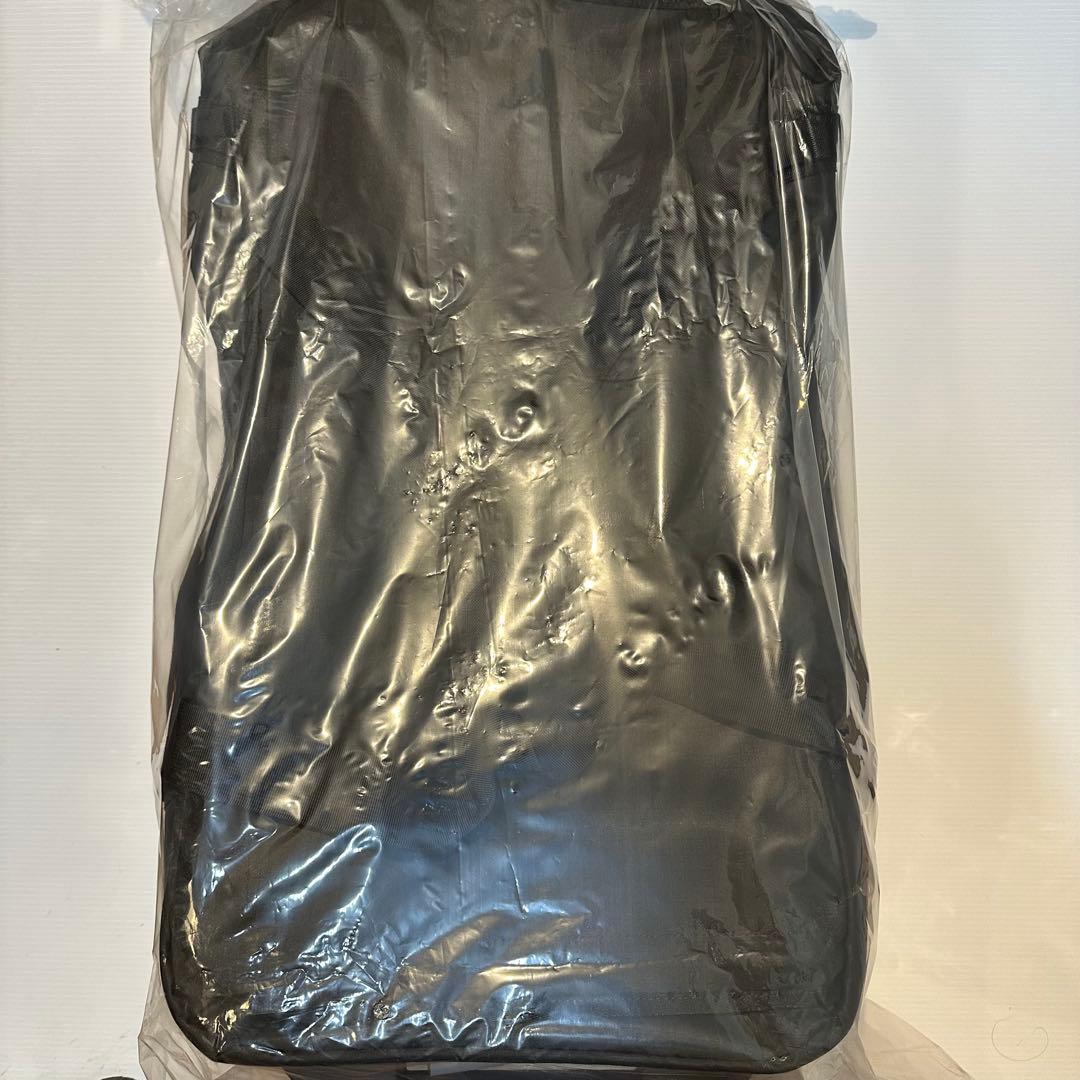 パタゴニア ブラックホール・ウィールド・ダッフル 70L 新品