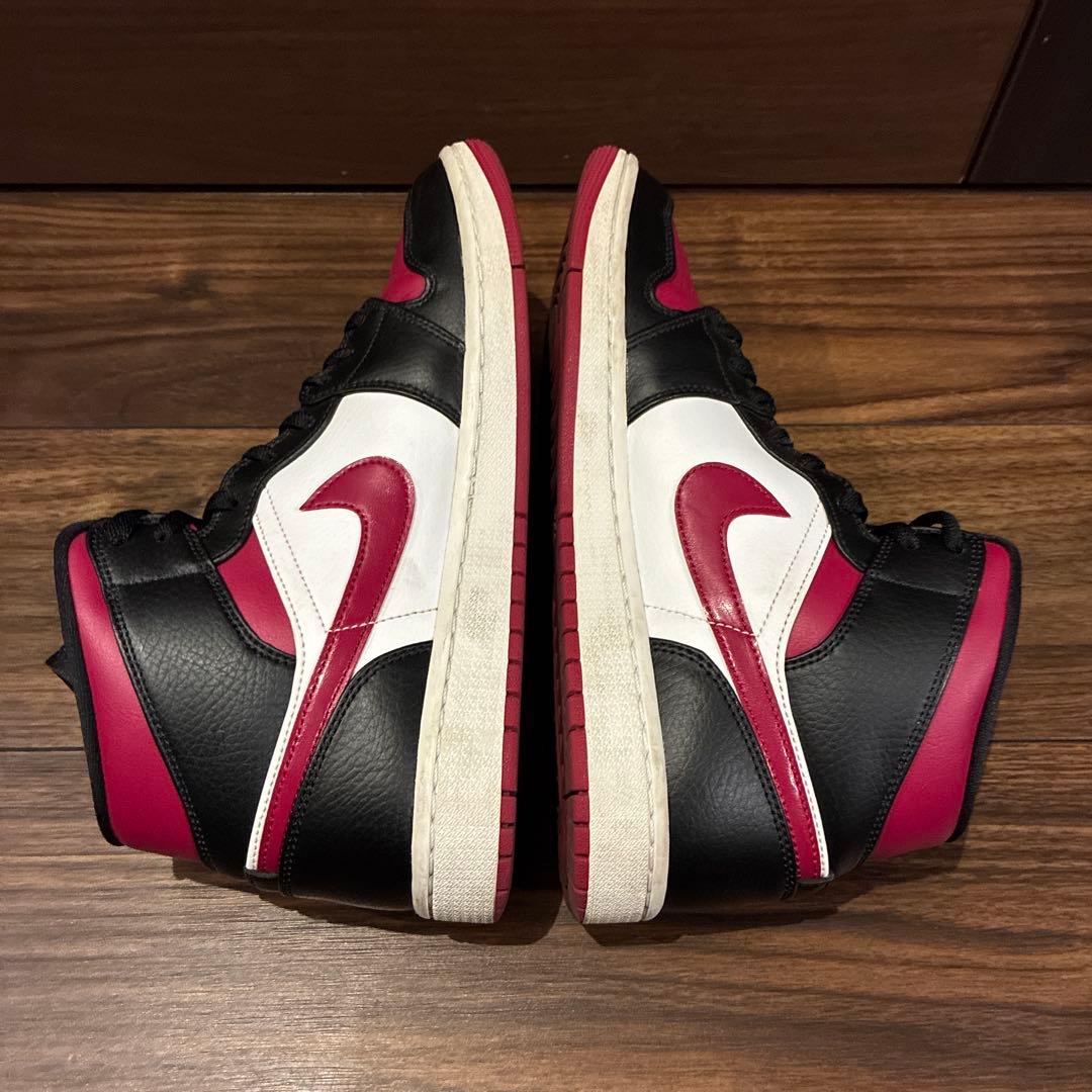 k*3様 ナイキ エア ジョーダン 1 ミッド ノーブルレッド