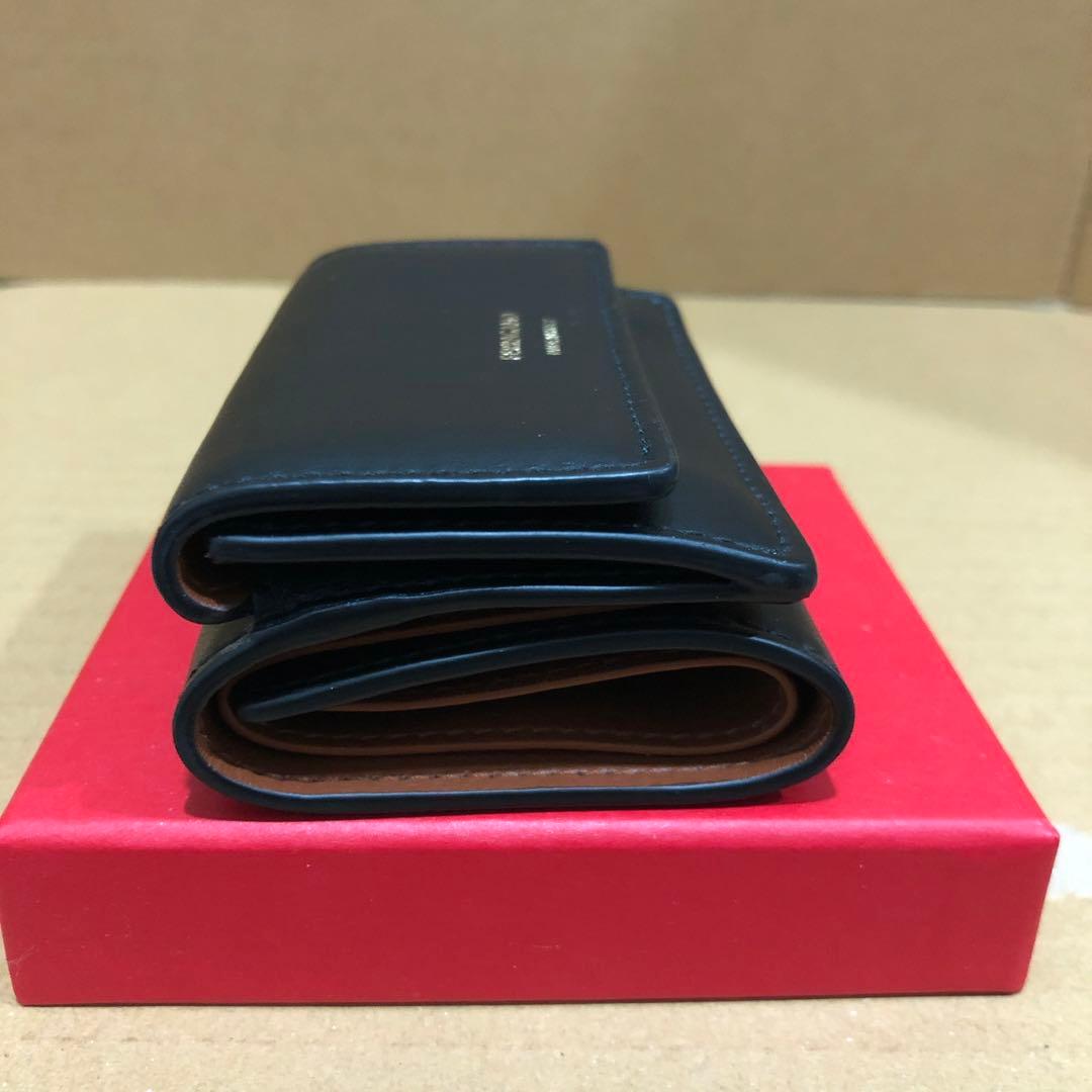 【新品】イタリア製FERRAGAMO ブラック ケース　財布