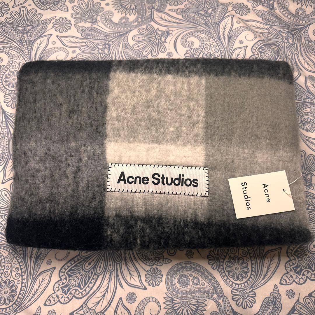 黒ACNE STUDIOS 新品未使用 モヘアチェック柄スカーフ　マフラー