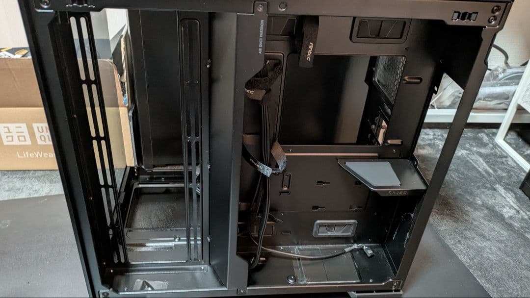 Antec C8 フルタワーケース