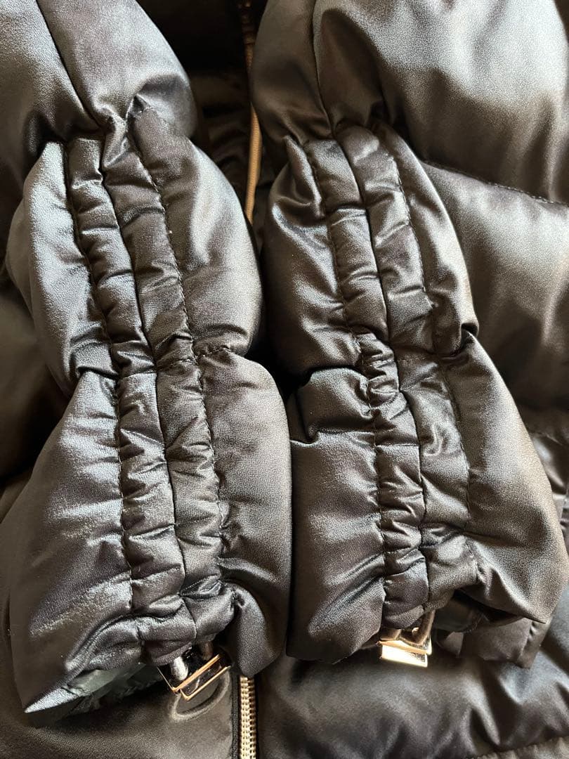 極美品　Herno ダウンコート