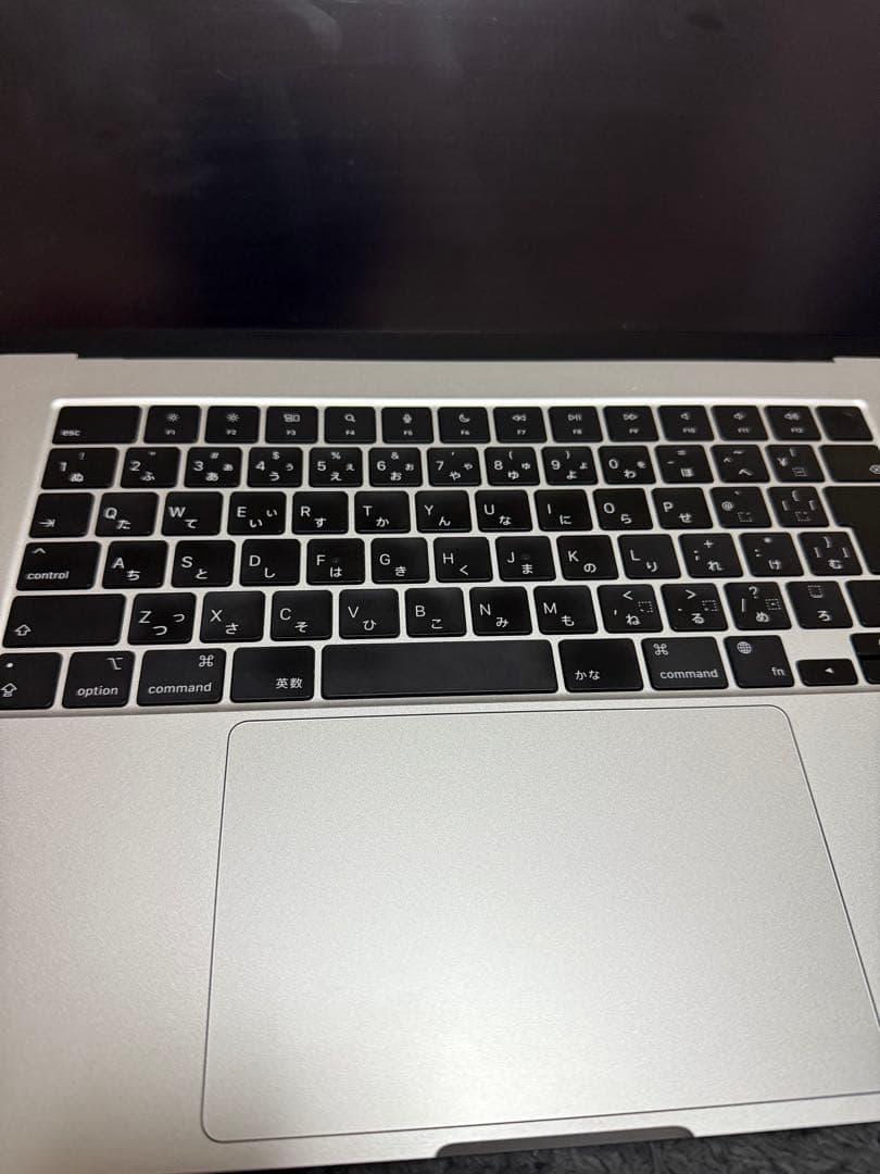 MacBook M2 2023 15インチ シルバー