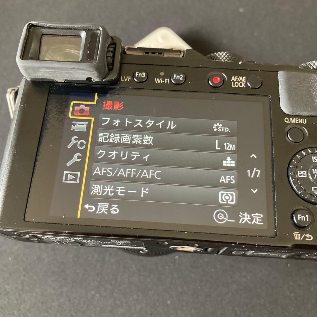 Panasonic LUMIX DMC-LX100 ブラック