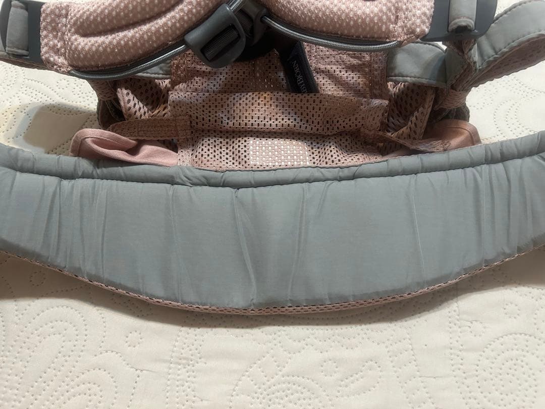 【美品】BabyBjörn ハーモニー