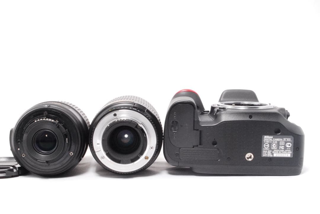 美品❤️Nikon D7100 ダブルズームキット❤️ハイアマチュア機種❤️スマホ転送