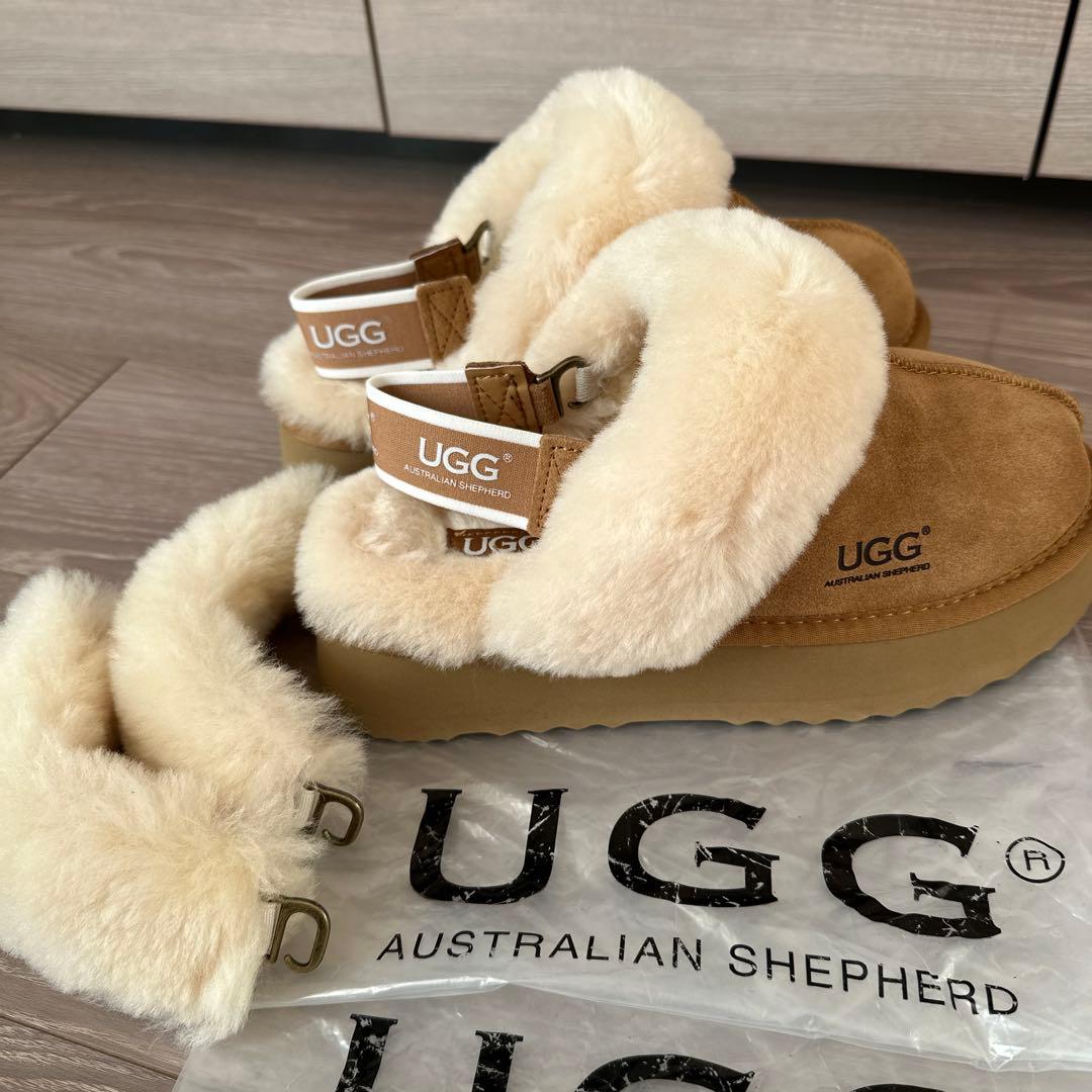 AUS店購入❣️UGG Funkette レア‼️ファーベルト付