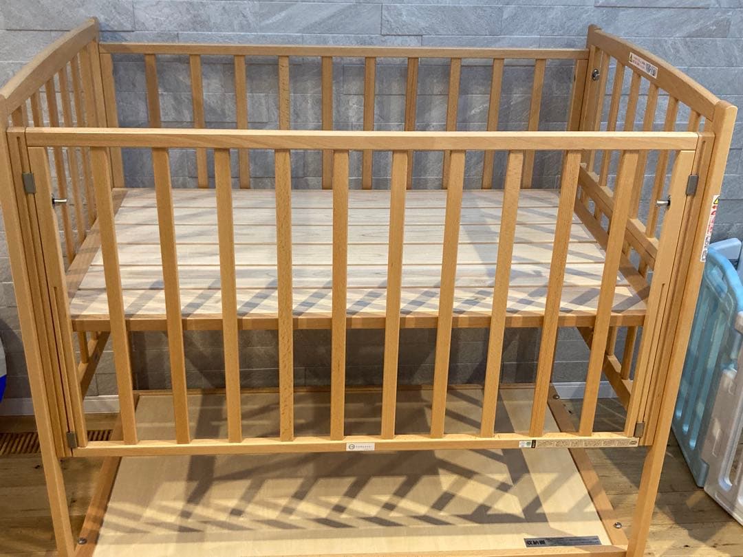 国産木製ベビーベッド ハイタイプ　ヤマサキ