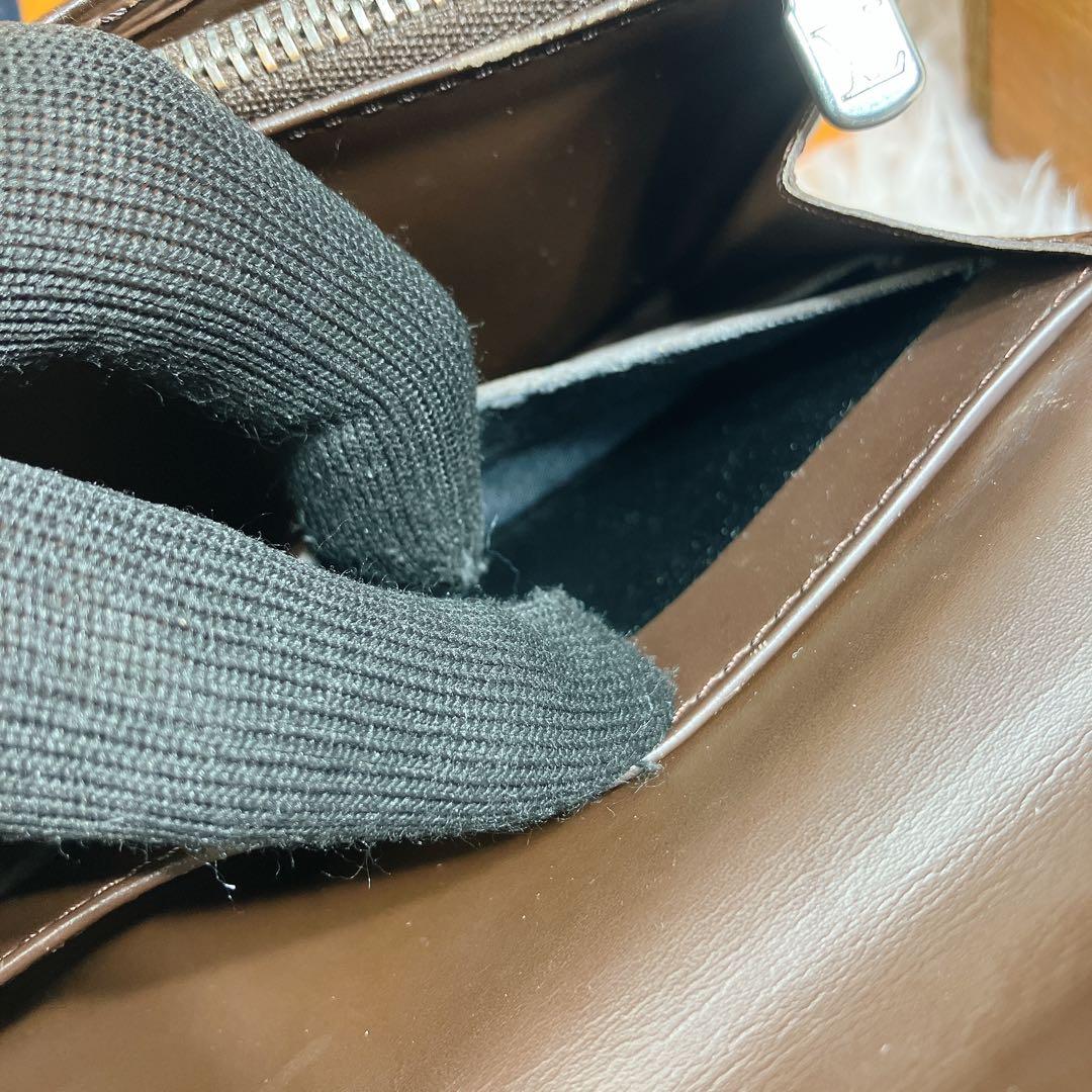 超美品 ルイヴィトン エピ ポルトフォイユ サラ ブラウン クレディ モネ