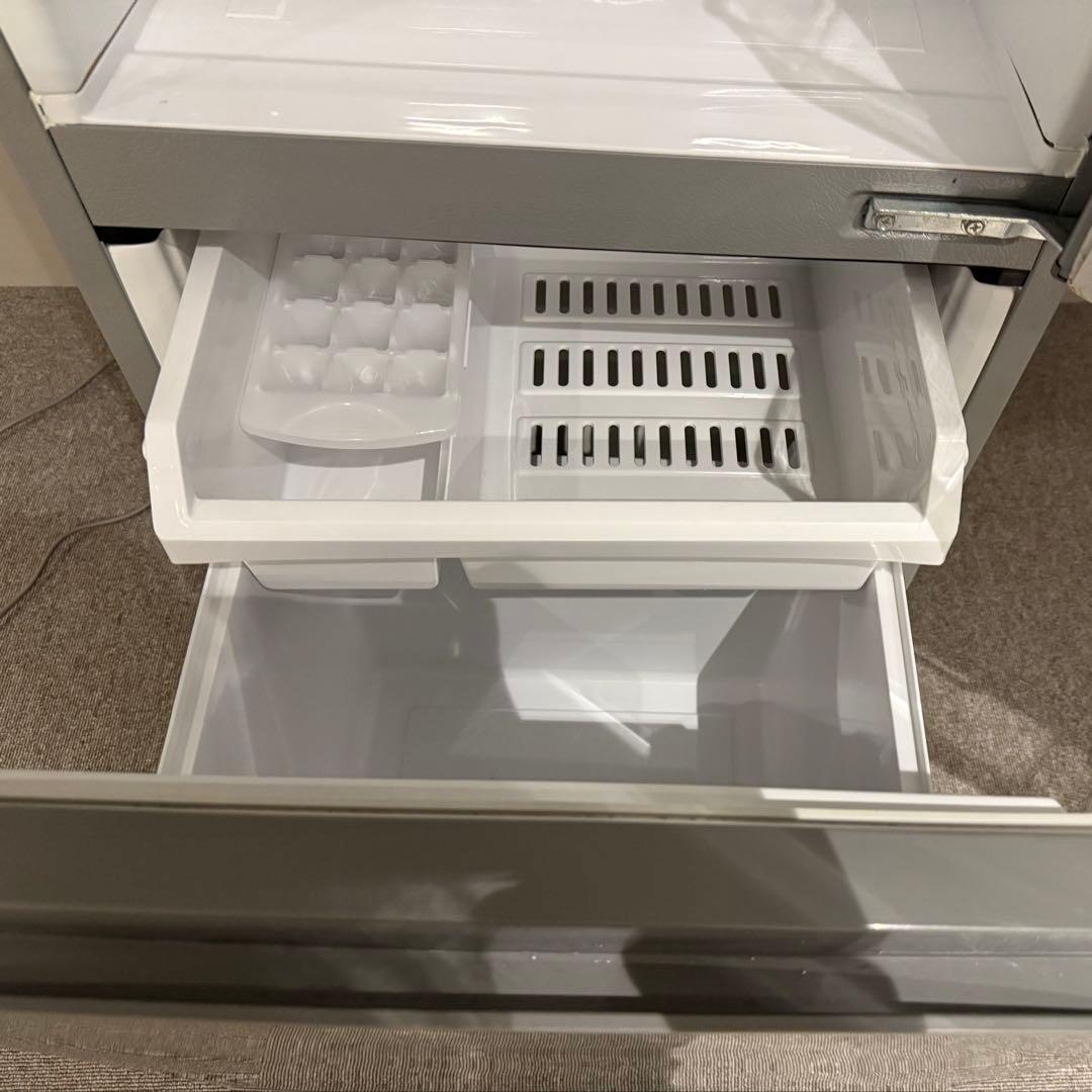 【送料無料】AQUA 2019年製 冷蔵庫 126L AQR-13H