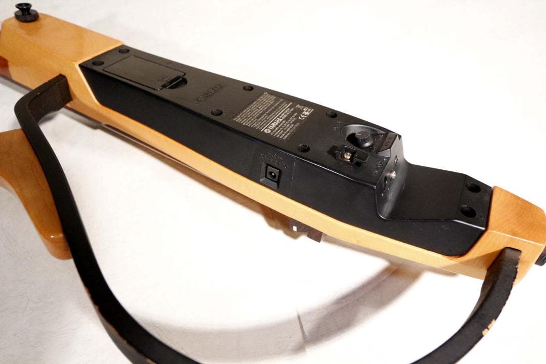 ■ヤマハ■サイレントギター SLG-100N■難ありジャンク 音出しOK