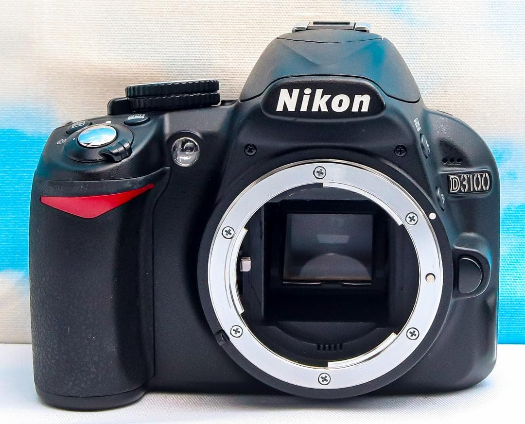ニコン Nikon D3100⭐️スマホに送れる⭐️ダブルレンズ⭐️一眼レフ