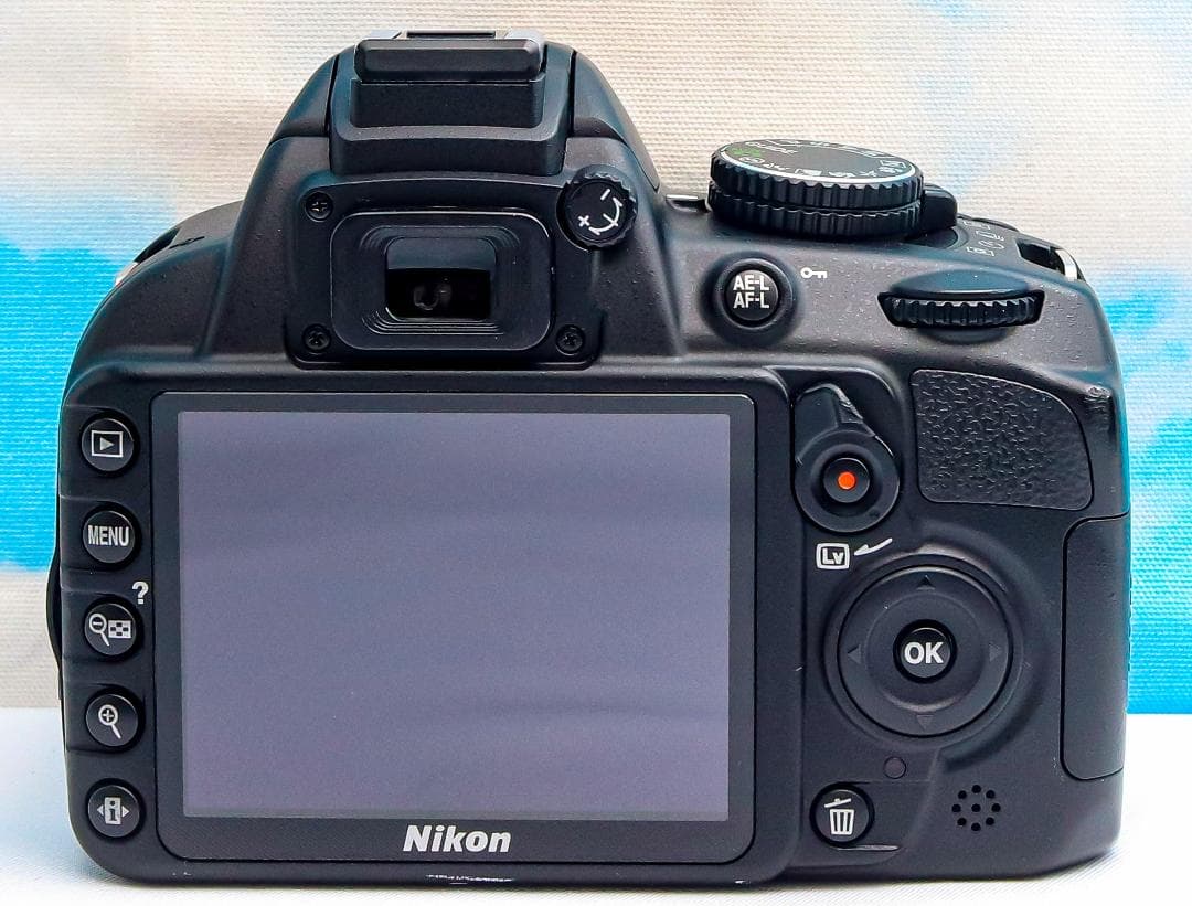 ニコン Nikon D3100⭐️スマホに送れる⭐️ダブルレンズ⭐️一眼レフ