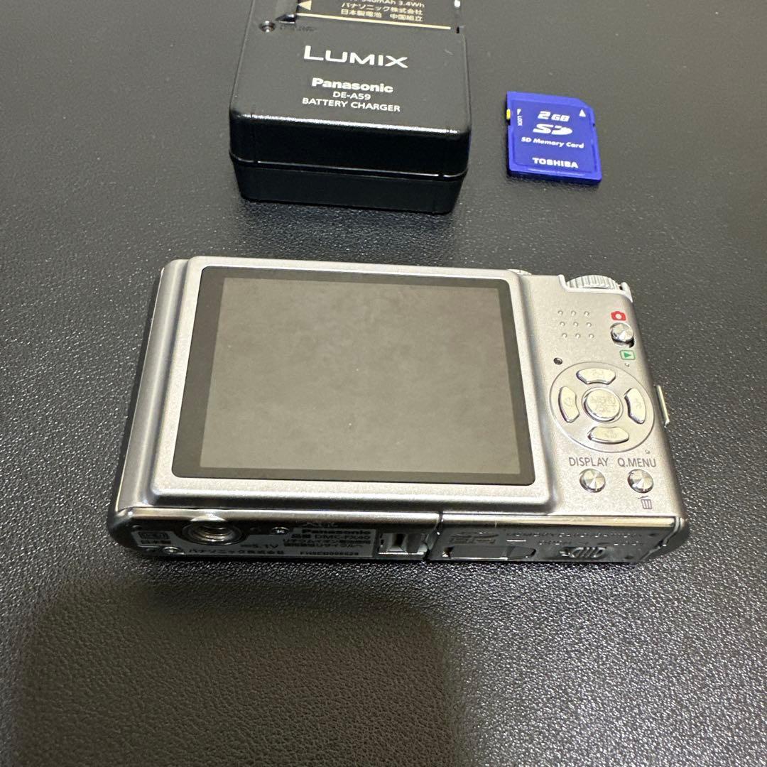 美品　Panasonic LUMIX DMC-FX-40 動作確認済