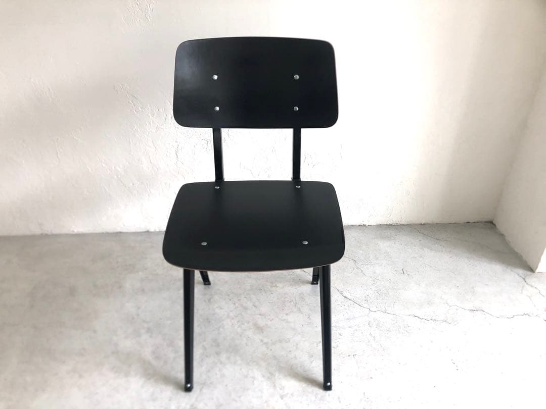 ガルファニタス　Galvanitas チェア