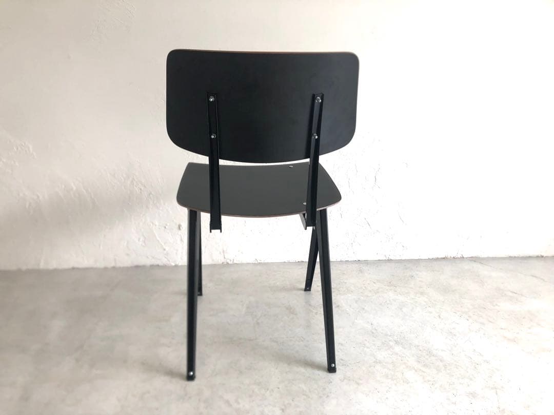 ガルファニタス　Galvanitas チェア