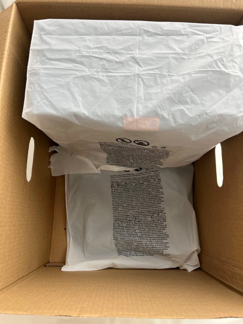 【美品】アイロボットルンバ j7+ ロボット掃除機　ルンバ　交換用紙パック