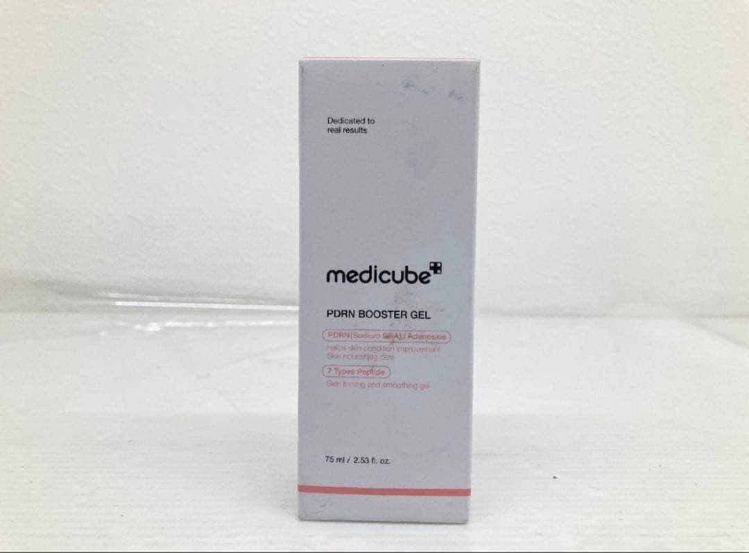 メディキューブ　AGE-R ブースタープロミニプラス　ホワイト　公式