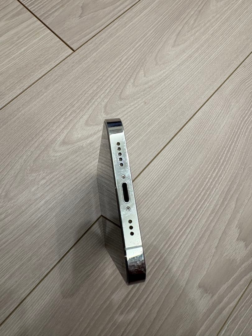 Apple iPhone 12 Pro シルバー本体 128GB