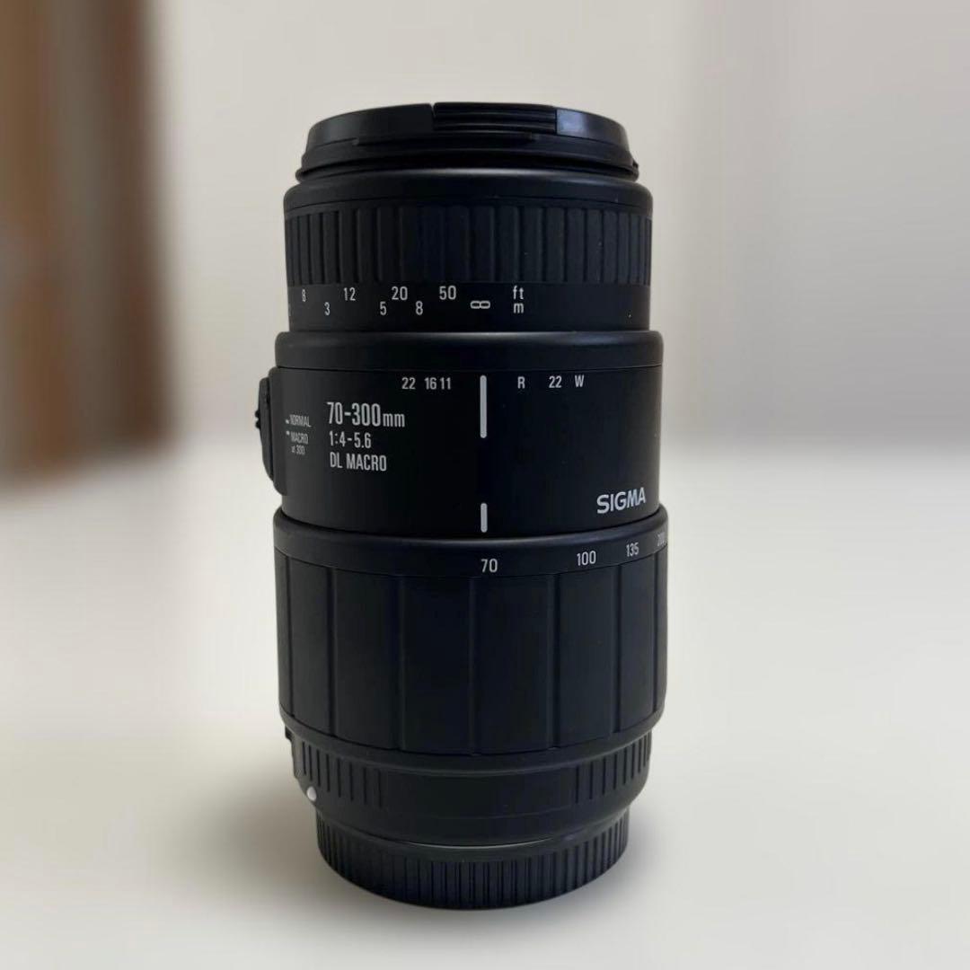 SIGMA 70-300mm 1:4-5.6 DL MACRO カメラレンズ